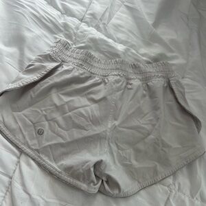 LULULEMON white shorts